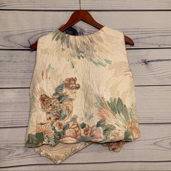 Vintage Quilted Floral Patchwork Statement Artsy Vest - Picture 7 of 7